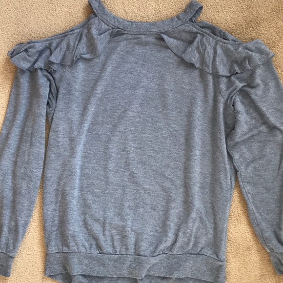 Express Sweaters - ⭐️⭐️Cold Shoulder Knit Top Express One Eleven Size XS